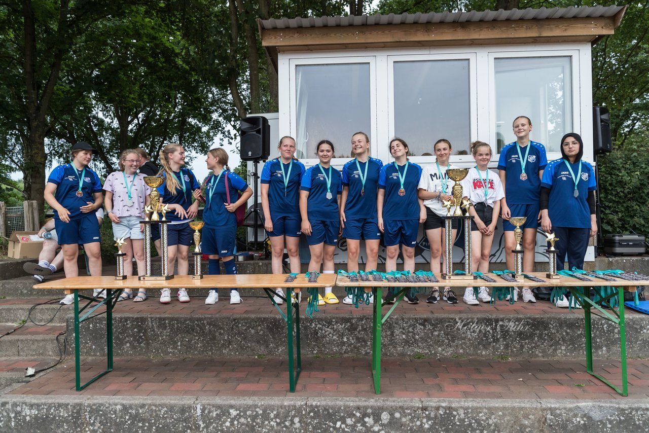 Bild 78 - Loewinnen Cup